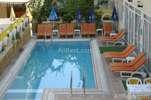 Sun Maris Hotel 8